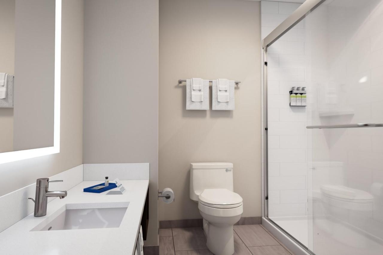Holiday Inn Express & Suites Ridgecrest - China Lake By Ihg Екстер'єр фото
